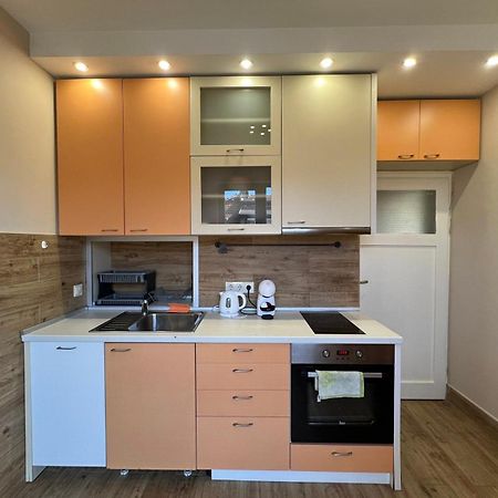 Rio Sunny 2Bdr Apt Near Ndk - Metro - Non-Stop Paid Public Parking Sofia Exterior foto